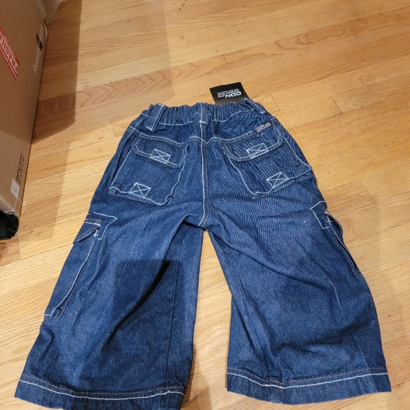 New with tags CDN jeans kid size small - Picture 2 of 4